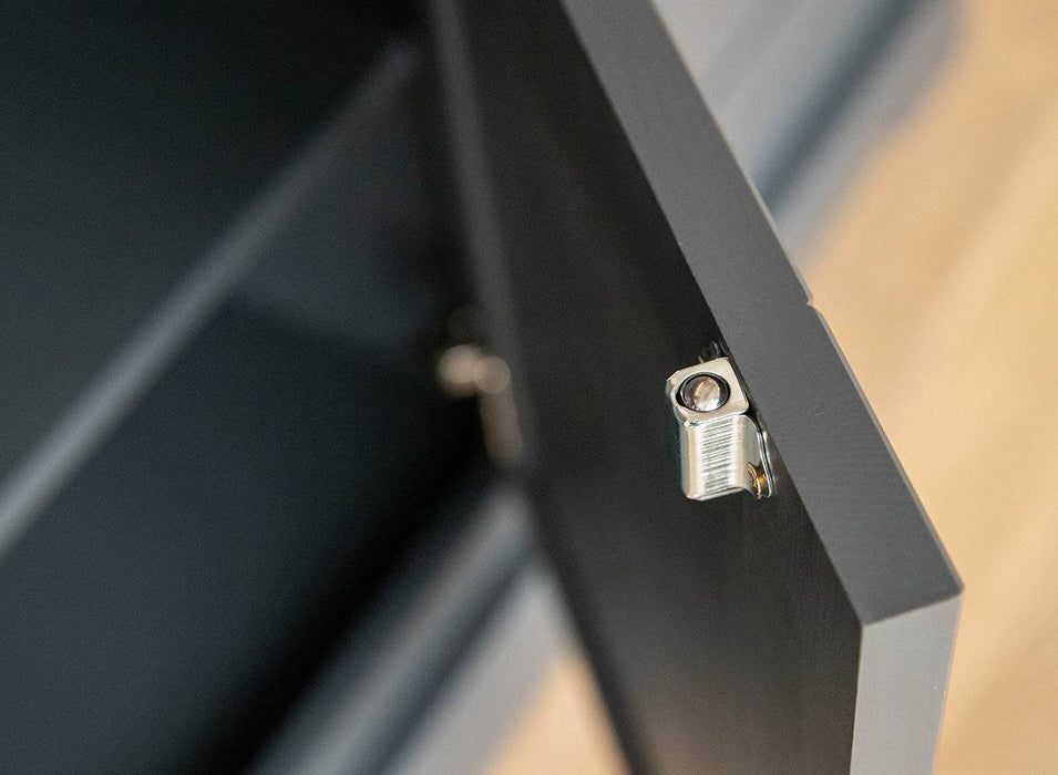 Große Kommode Belluno Elegante in Graphit | Sideboard mit drei Schubladen und Türen - Eiche