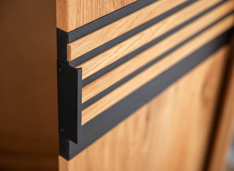 Moderner Kleiderschrank aus massiver Eiche | Beleuchteter Schrank Ravello 4 mit Glastür -