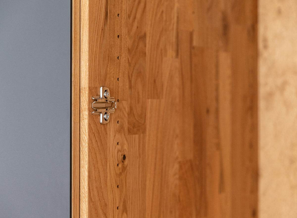 Moderner Kleiderschrank aus massiver Eiche | Beleuchteter Schrank Ravello 5 -