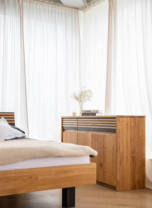 Modernes Bett aus massiver Eiche | Doppelbett Ravello - 140