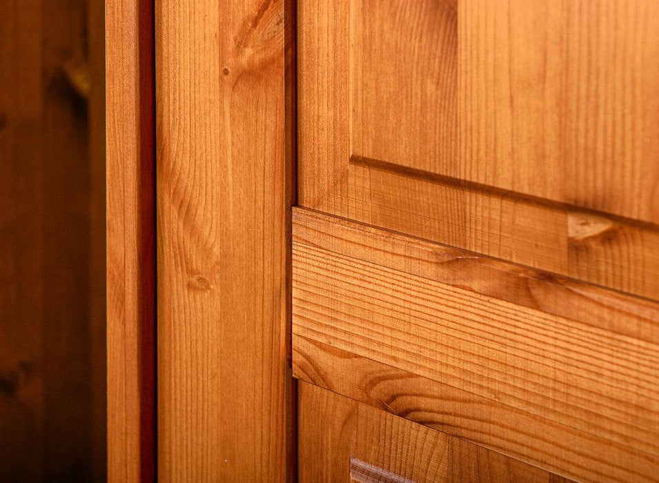 Riesen Landhaus Kleiderschrank Toskania aus Massivholz gebeizt -