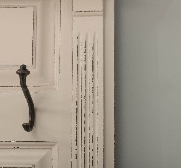Garderobe aus Massivholz mit Spiegel und Staufächern -