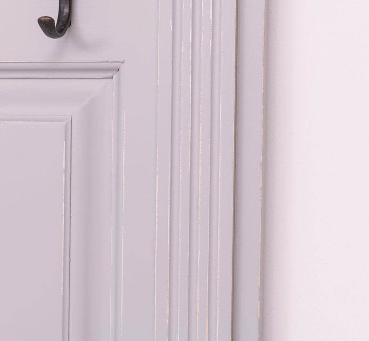 Garderobe aus Massivholz mit Spiegel und Staufächern -