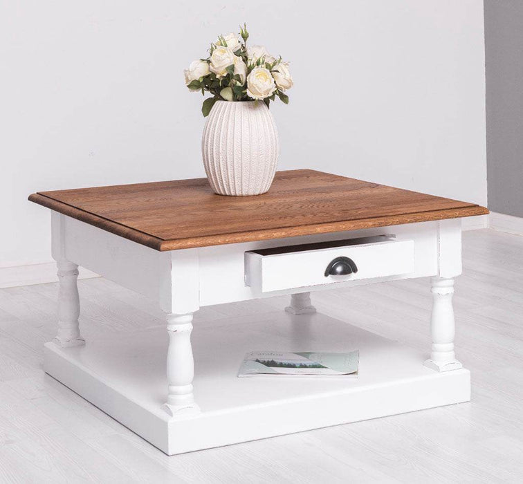 Kleiner Couchtisch aus Massivholz im Landhausstil mit Schublade -