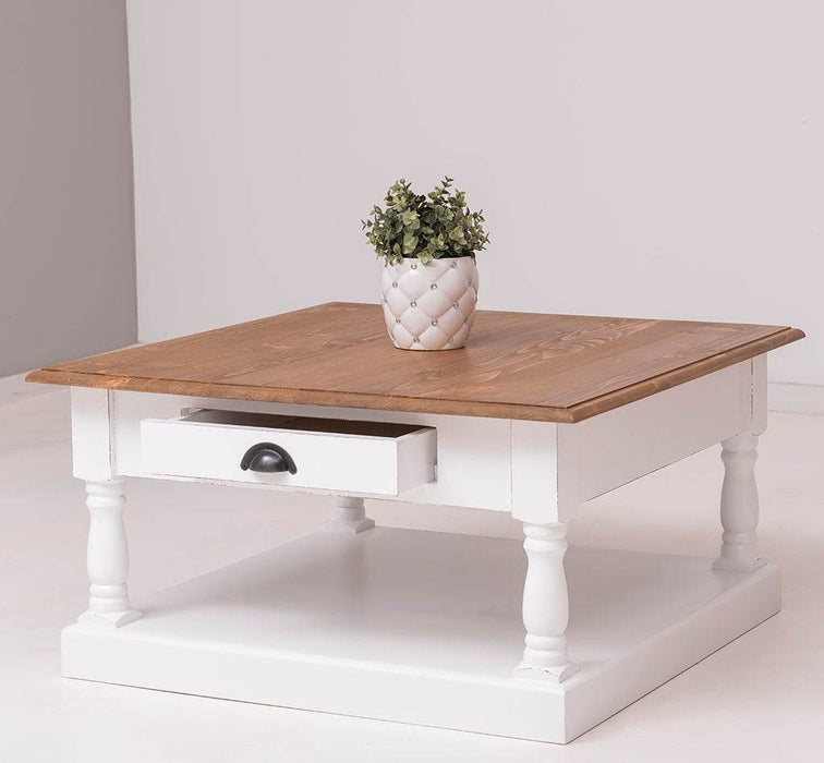 Kleiner Couchtisch aus Massivholz im Landhausstil mit Schublade -