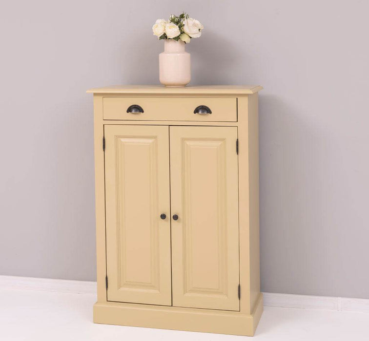 Landhaus Sideboard aus Massivholz in verschiedenen Farben -