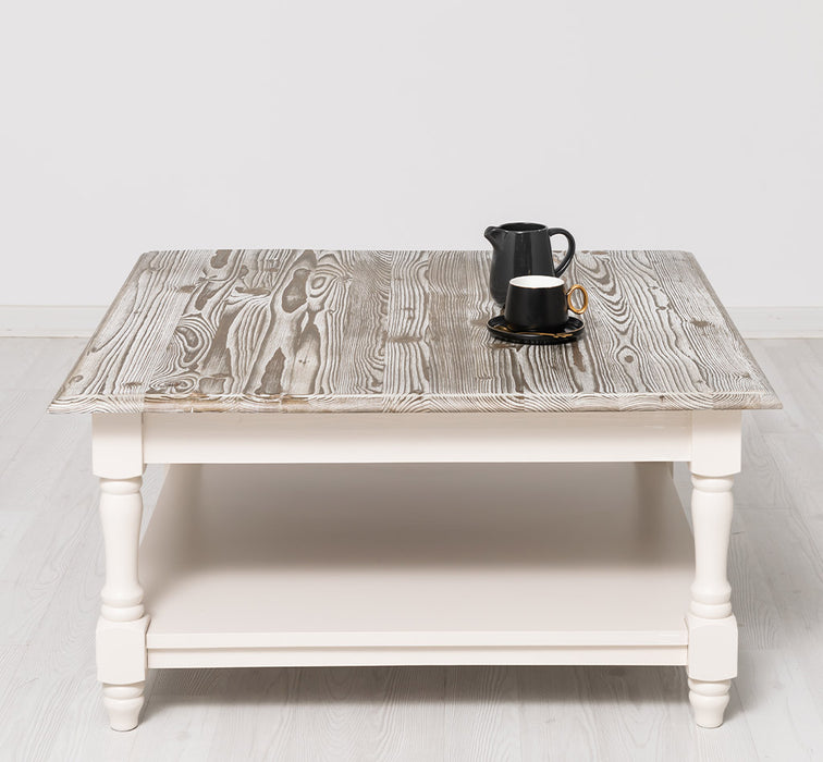 Quadratischer Couchtisch aus Massivholz mit gedrechselten Beinen