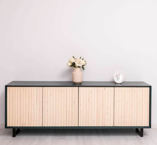 Großes TV-Board aus Massivholz | Sideboard mit geschlossener Front - Petrol