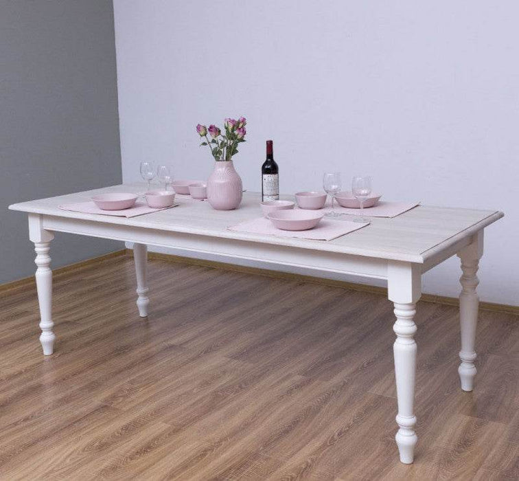 Esstisch aus Massivholz mit gedrehten Beinen - Eiche lackiert | Beige