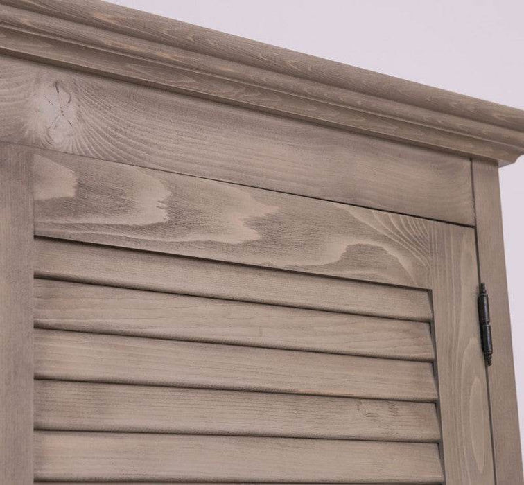 Abschließbarer Kleiderschrank aus Massivholz mit Lamellentür - Gebürstet