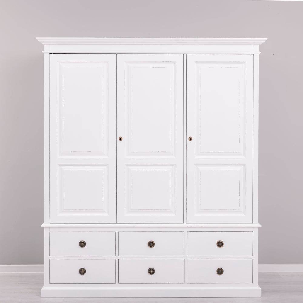 Kollektion - Kleiderschränke - Massivholzmöbel-Becker