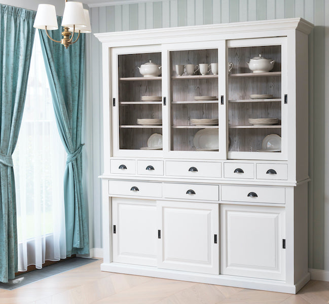 Massivholzschrank