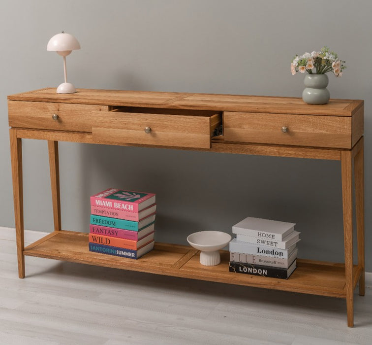 Filigraner Konsolentisch aus massiver Eiche mit drei Schubladen