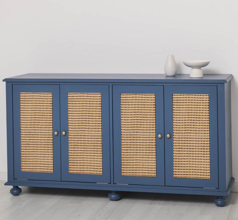 Große Kommode aus Massivholz | Rattan Schrank mit vier Türen