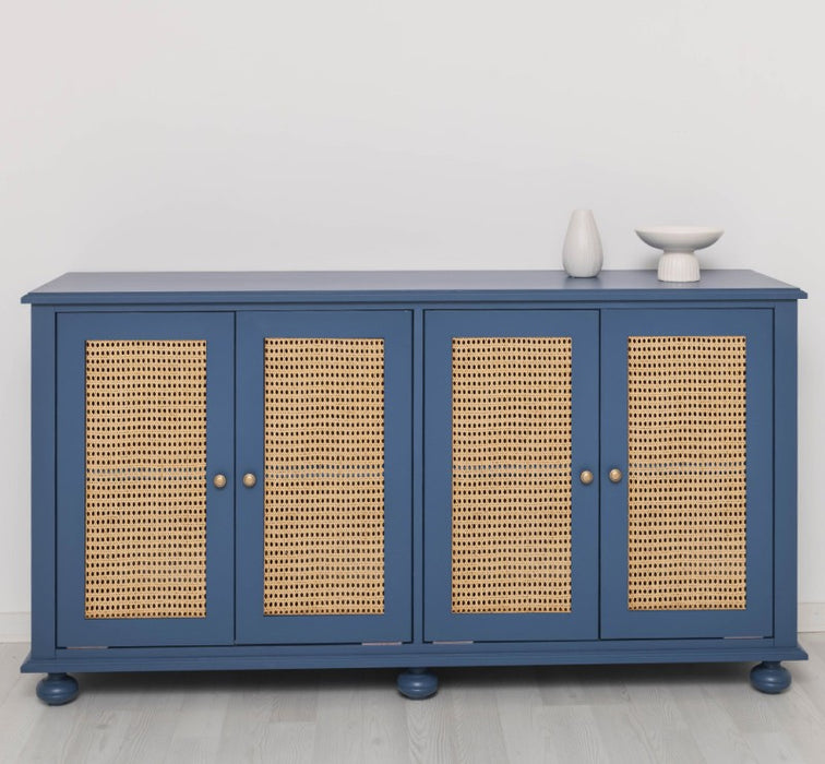 Große Kommode aus Massivholz | Rattan Schrank mit vier Türen