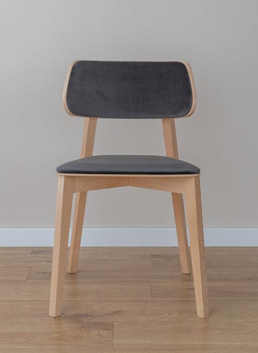 Esszimmerstuhl aus Massivholz | Minimalistischer Polsterstuhl Como