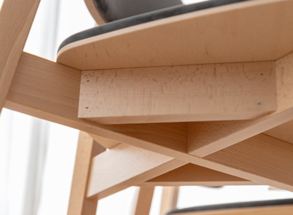 Esszimmerstuhl aus Massivholz | Minimalistischer Polsterstuhl Como