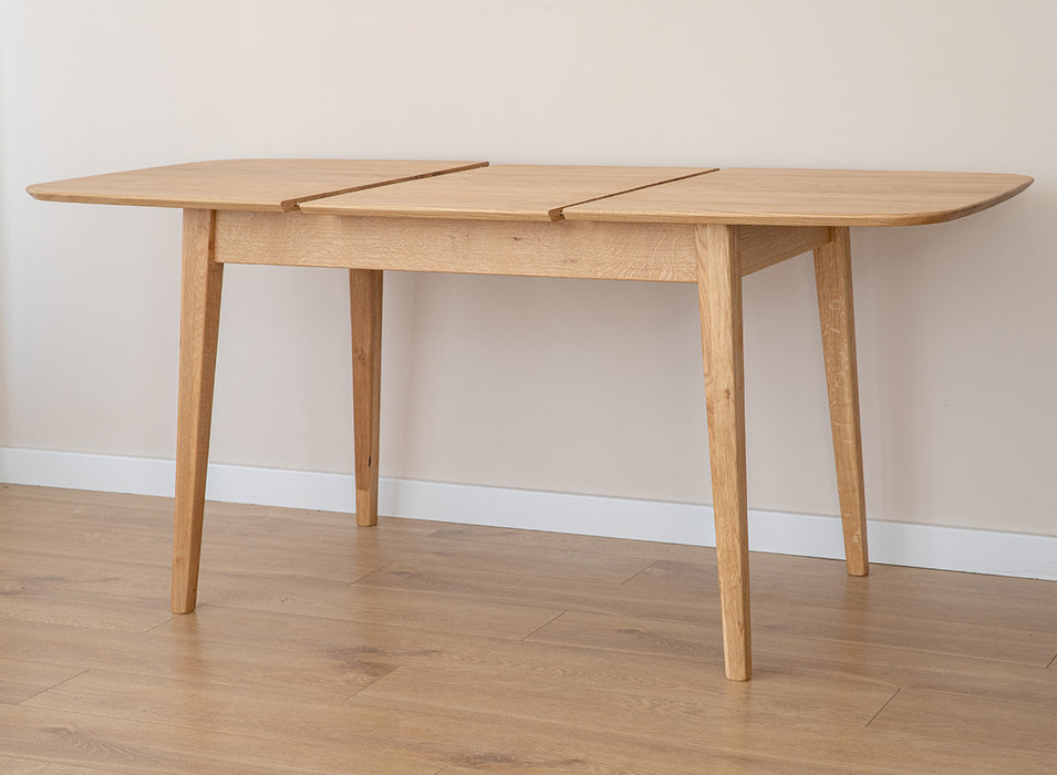 Minimalistischer Tisch aus massiver Eiche mit Verlängerung 45 | Ausziehtisch Orbetello