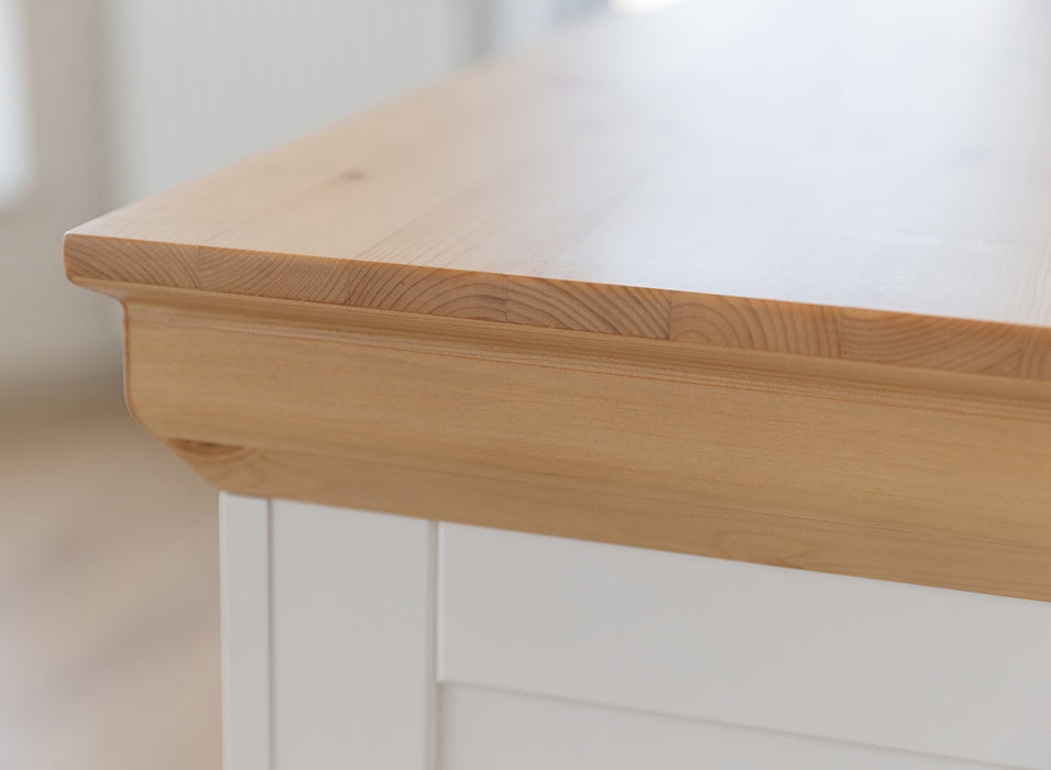 Kleines Sideboard aus Massivholz | Dreitürige Wohnzimmerkommode Marone Elite mit drei Schubladen