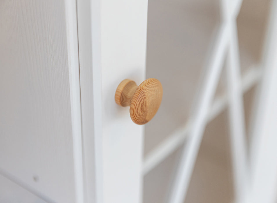 Kleine Vitrine aus Massivholz | Wohnzimmerschrank Marone Elite mit zwei Schubladen