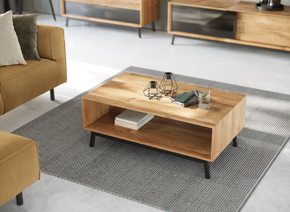 Industrial Couchtisch aus massiver Eiche | Beistelltisch Modern Loft