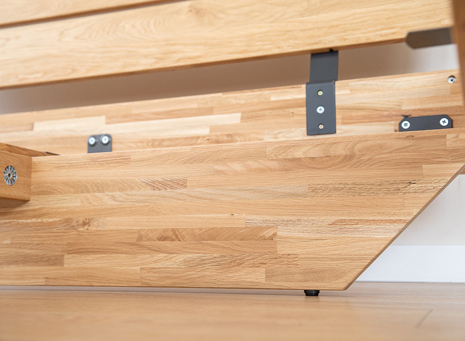 Modernes Bett aus massiver Eiche | Doppelbett Toretta