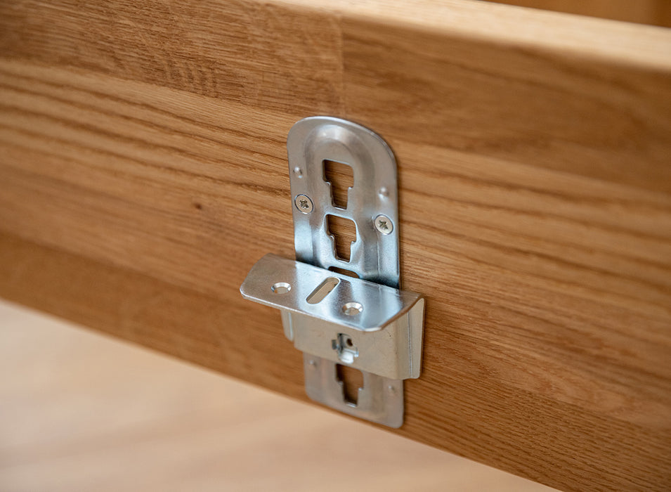 Modernes Bett aus massiver Eiche | Doppelbett Ravello