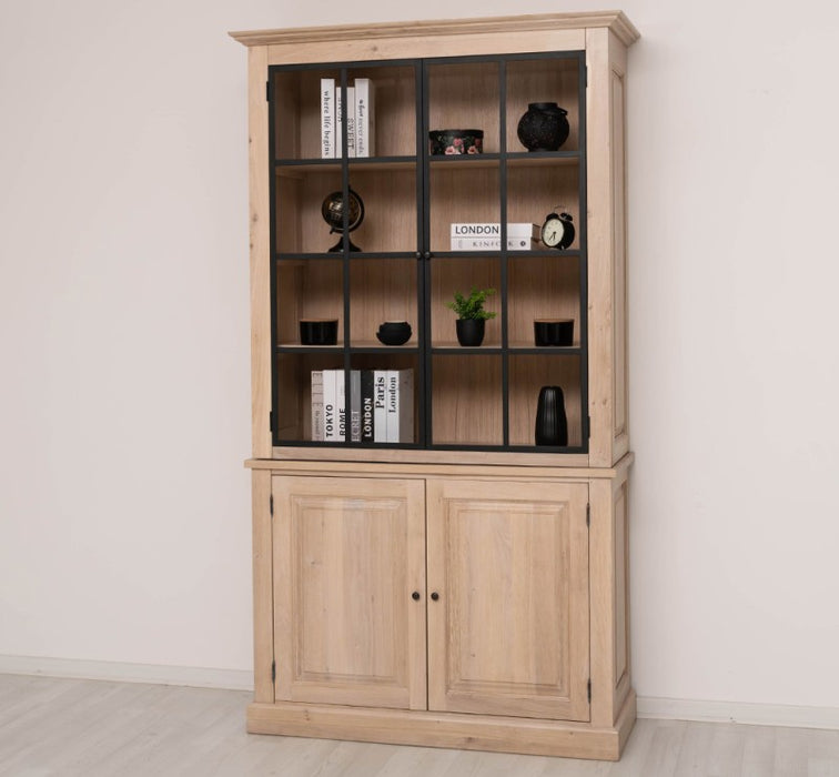 Industrial Vitrine aus massiver Eiche mit 4 Türen