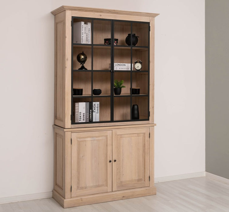 Industrial Vitrine aus massiver Eiche mit 4 Türen
