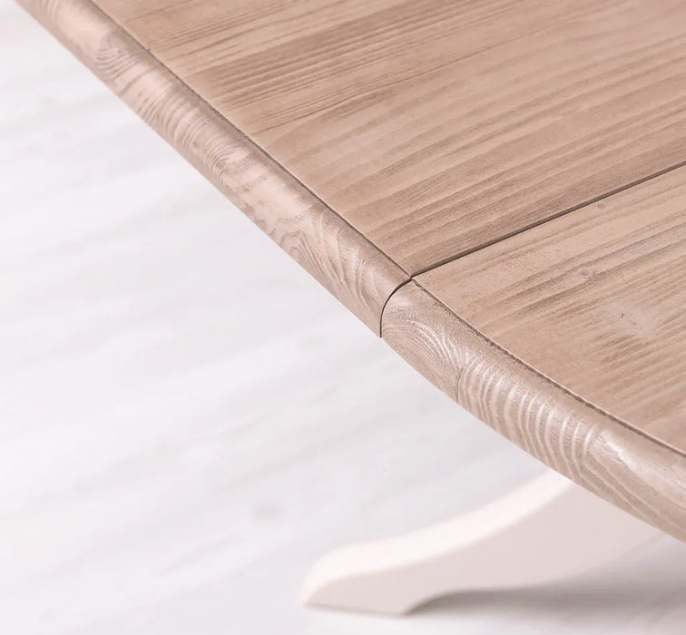 Ausziehbarer Esstisch aus Massivholz | runder Holztisch