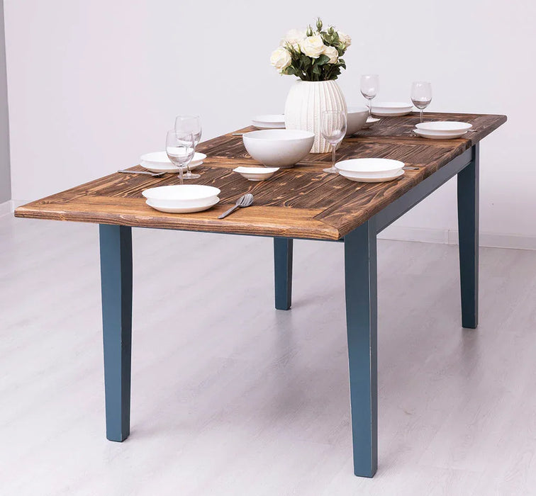 Ausziehbarer Esstisch aus Massivholz im Landhausstil - 160 /220