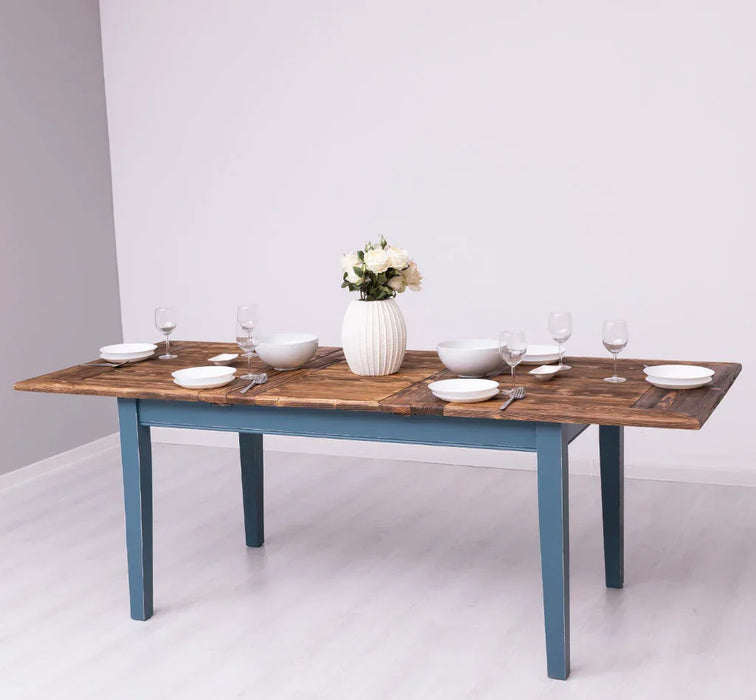 Ausziehbarer Esstisch aus Massivholz im Landhausstil - 160 /220