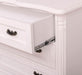 Vintage Sideboard aus Massivholz mit 3 Schubladen | Kommode mit geschwungenen Füßen - Vintage Rosa