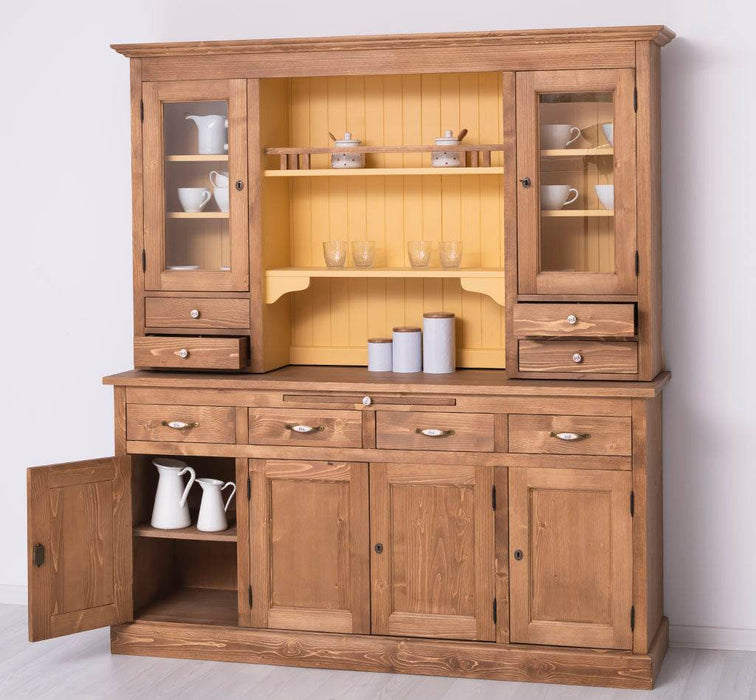 Breiter Buffetschrank aus Massivholz im Landhausstil -