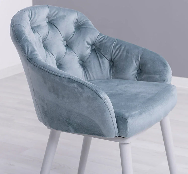 Chesterfield Stuhl aus Massivholz in verschiedenen Farben | Lounge Sessel kaptioniert