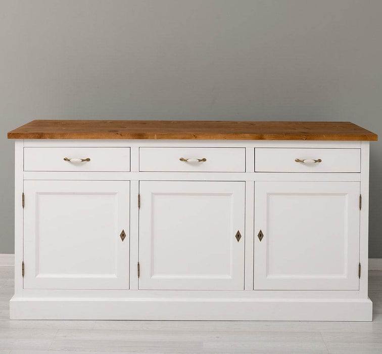 Dreitüriges Sideboard 175 aus Massivholz mit drei Schubladen -