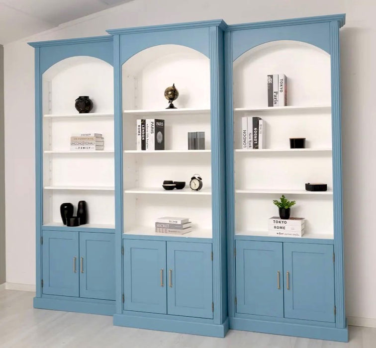 Gewölbte Wohnwand aus Massivholz - 250 cm hohe Bücherwand - Bibliothek