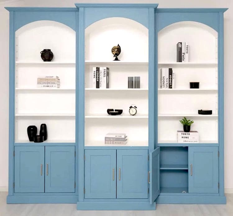 Gewölbte Wohnwand aus Massivholz - 250 cm hohe Bücherwand - Bibliothek