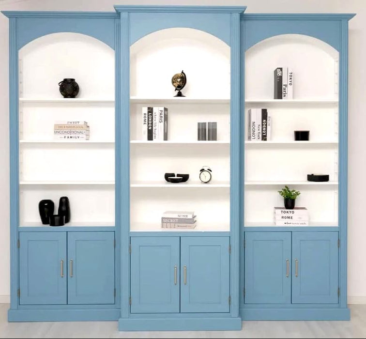 Gewölbte Wohnwand aus Massivholz - 250 cm hohe Bücherwand - Bibliothek