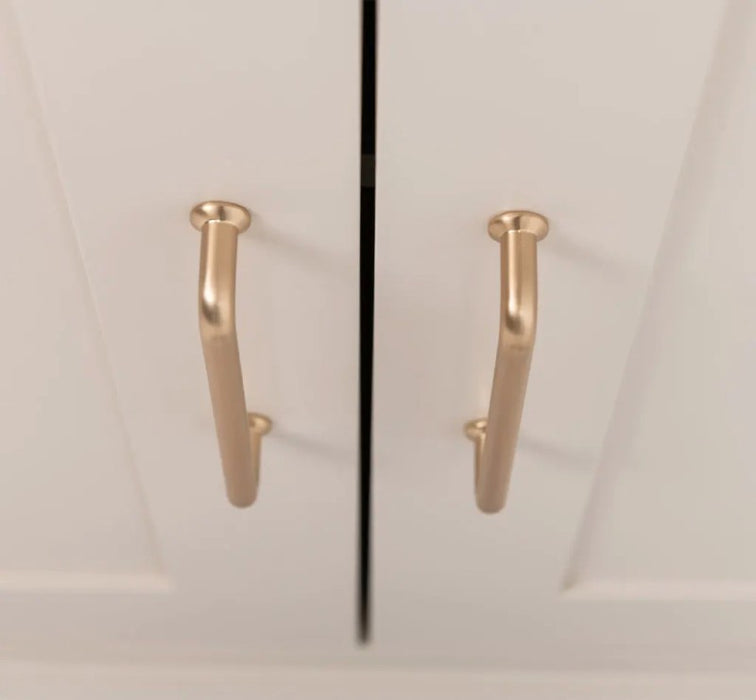 Gewölbter Wohnzimmerschrank aus Massivholz mit zwei Türen - 30 x 250