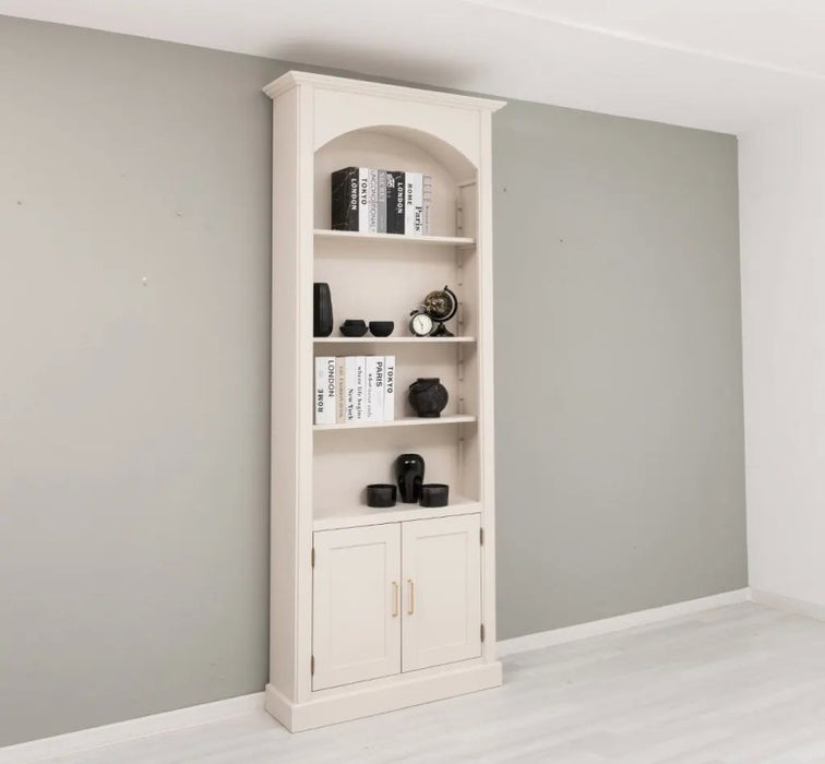 Gewölbter Wohnzimmerschrank aus Massivholz mit zwei Türen - 30 x 250