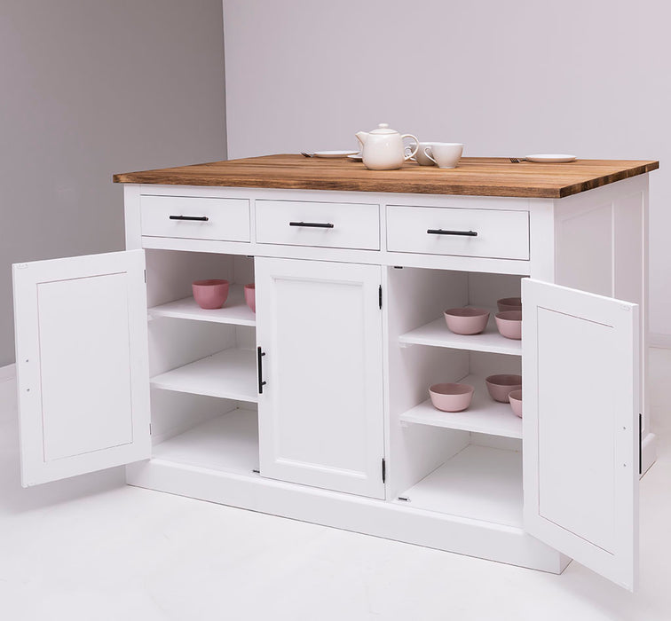 Große Kücheninsel aus Massivholz mit Platz für drei Barhocker