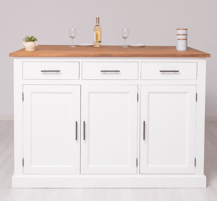 Große Kücheninsel aus Massivholz mit Platz für drei Barhocker