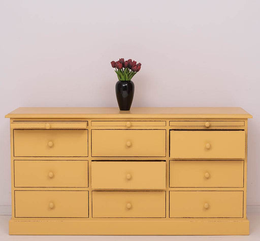 Große Landhauskommode mit neun Schubladen - Sideboard in verschiedenen Farben - Vintage Gelb