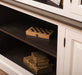 Großer Bücherschrank aus Massivholz mit externem Verschlusssystem | Wohnzimmerschrank