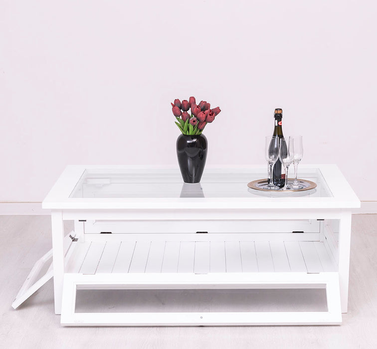 Großer Couchtisch aus Massivholz mit Fenstertüren und Glasplatte