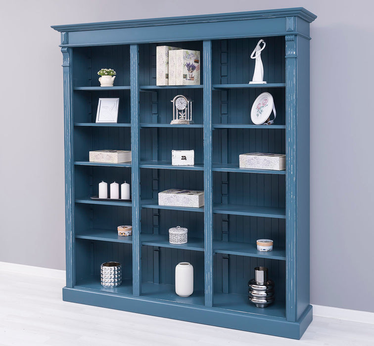 Großes Bücherregal aus Massivholz mit verzierter Kranzleiste | Regalwand in verschiedenen Farben