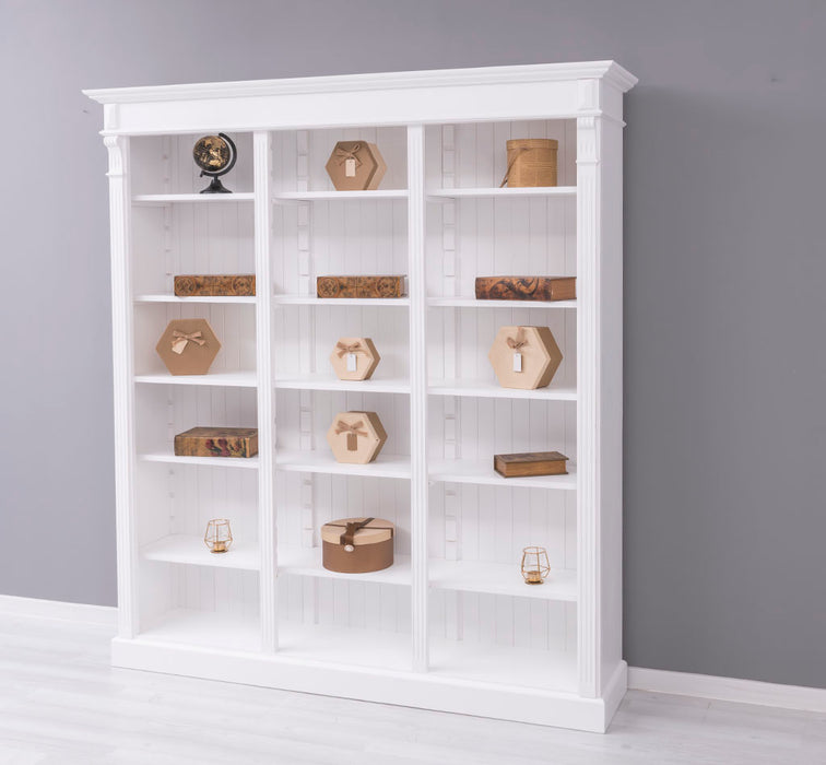 Großes Bücherregal aus Massivholz mit verzierter Kranzleiste | Regalwand in verschiedenen Farben