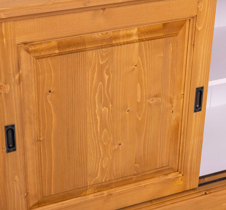 Großes Massivholz- Sideboard mit drei Schiebetüren - Lowboard