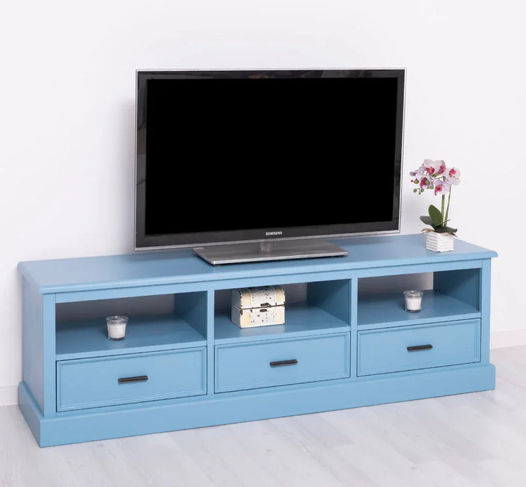 Großes TV-Board aus Massivholz mit drei Schubladen